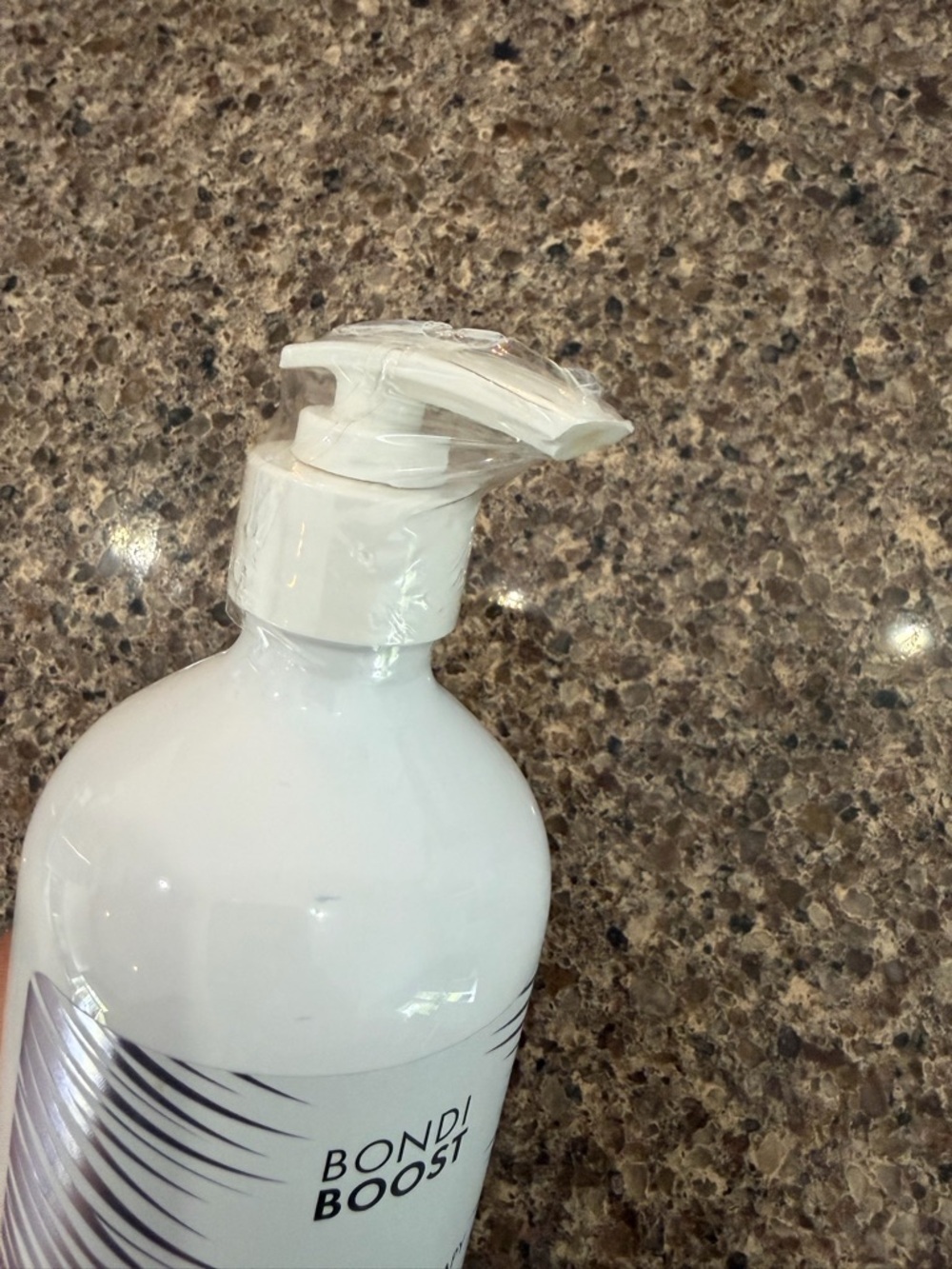 Bondi Boost Thickening Therapy Conditioner - Picture 11 of 11